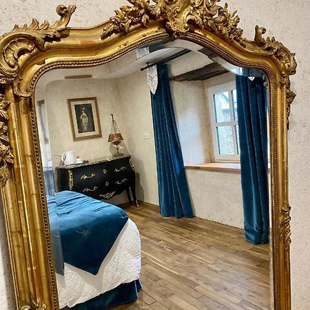 Une Nuit Chez Une Artisane Josselin Exterior foto