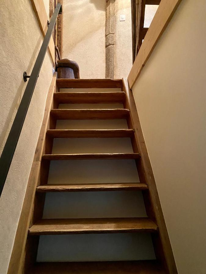 Une Nuit Chez Une Artisane Josselin Exterior foto