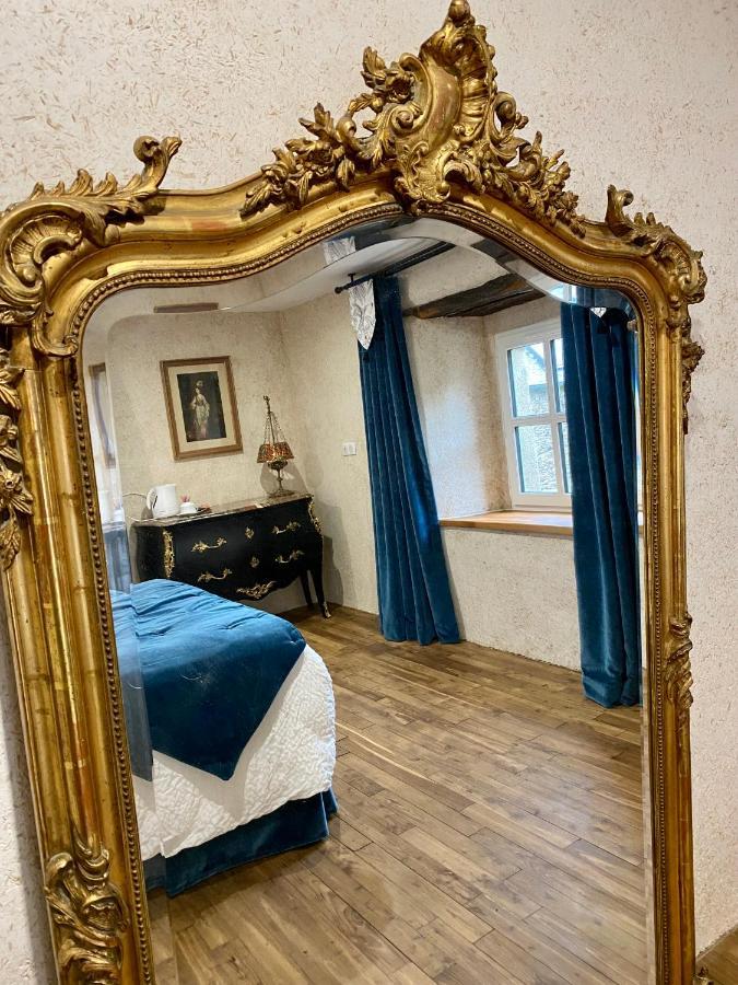 Une Nuit Chez Une Artisane Josselin Exterior foto